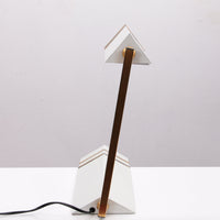 Italienische Schreibtischlampe mit klarem Design (1960)