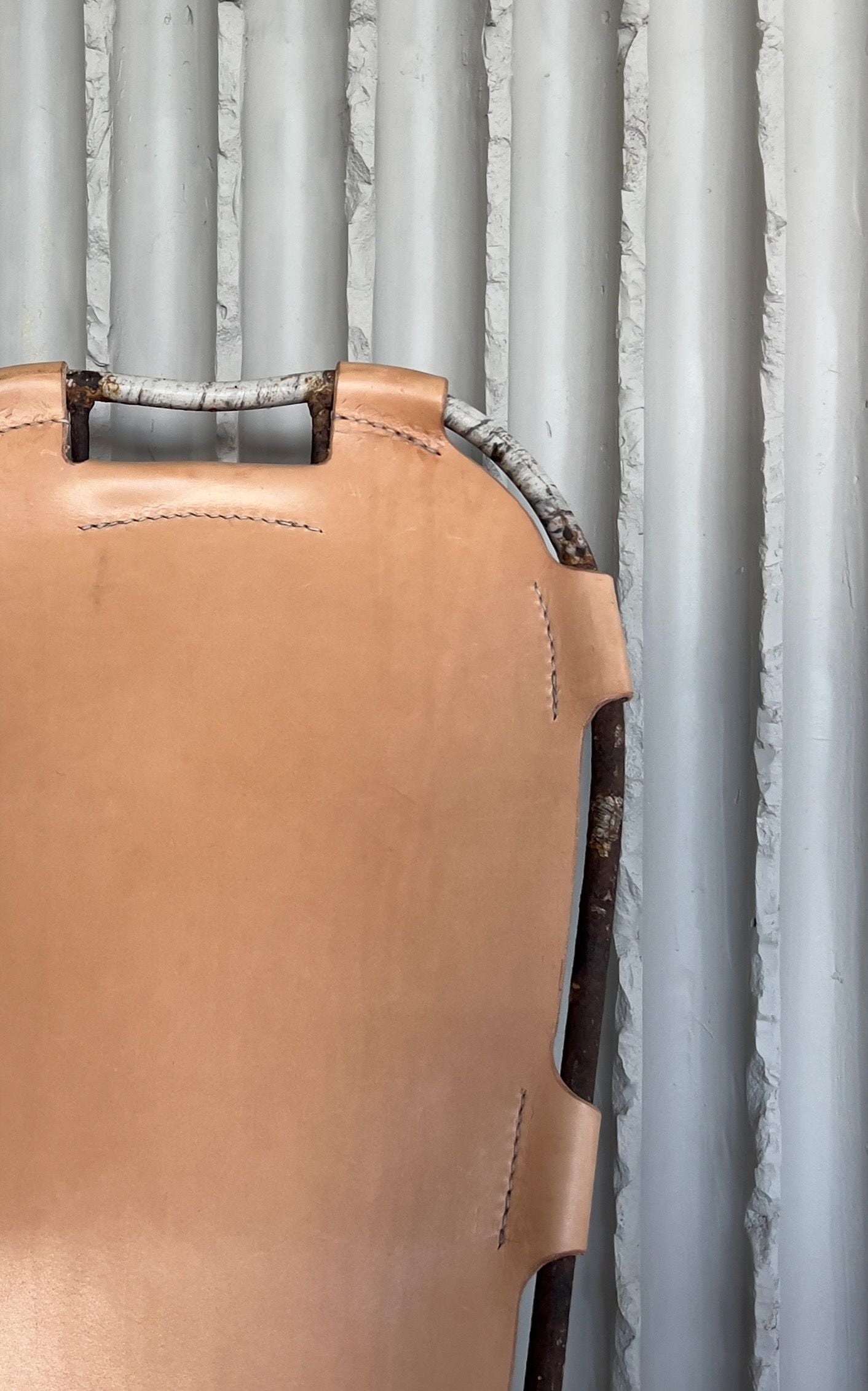 Italian Saddle - Stitched Rocking Chairs - Collectors - Net.Work