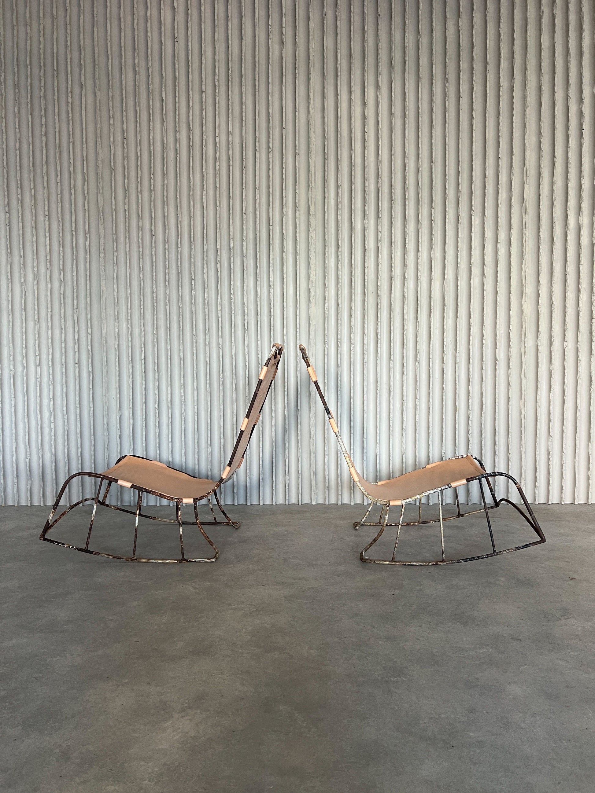 Italian Saddle - Stitched Rocking Chairs - Collectors - Net.Work