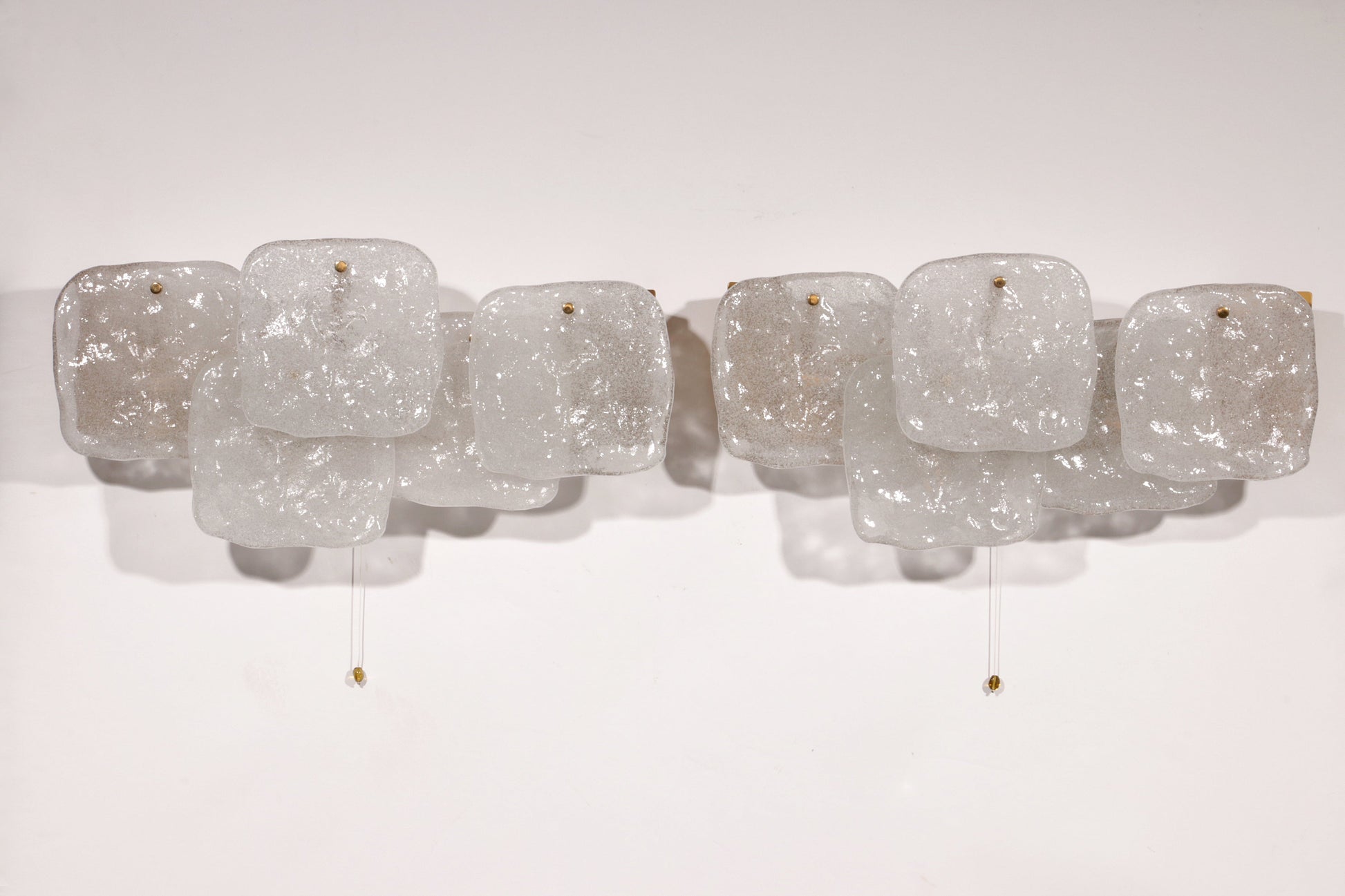 J.T. Kalmar Midcentury Ice Glass Wall Sconces Austria 1960 - Collectors - Net.Work