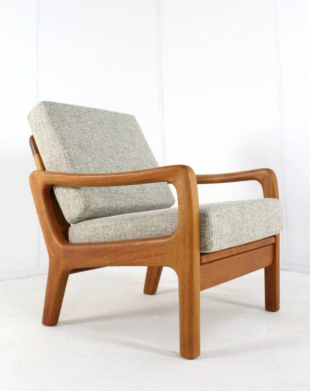 Juul Kristensen chair | 2 available - COLLECTORS RDAM