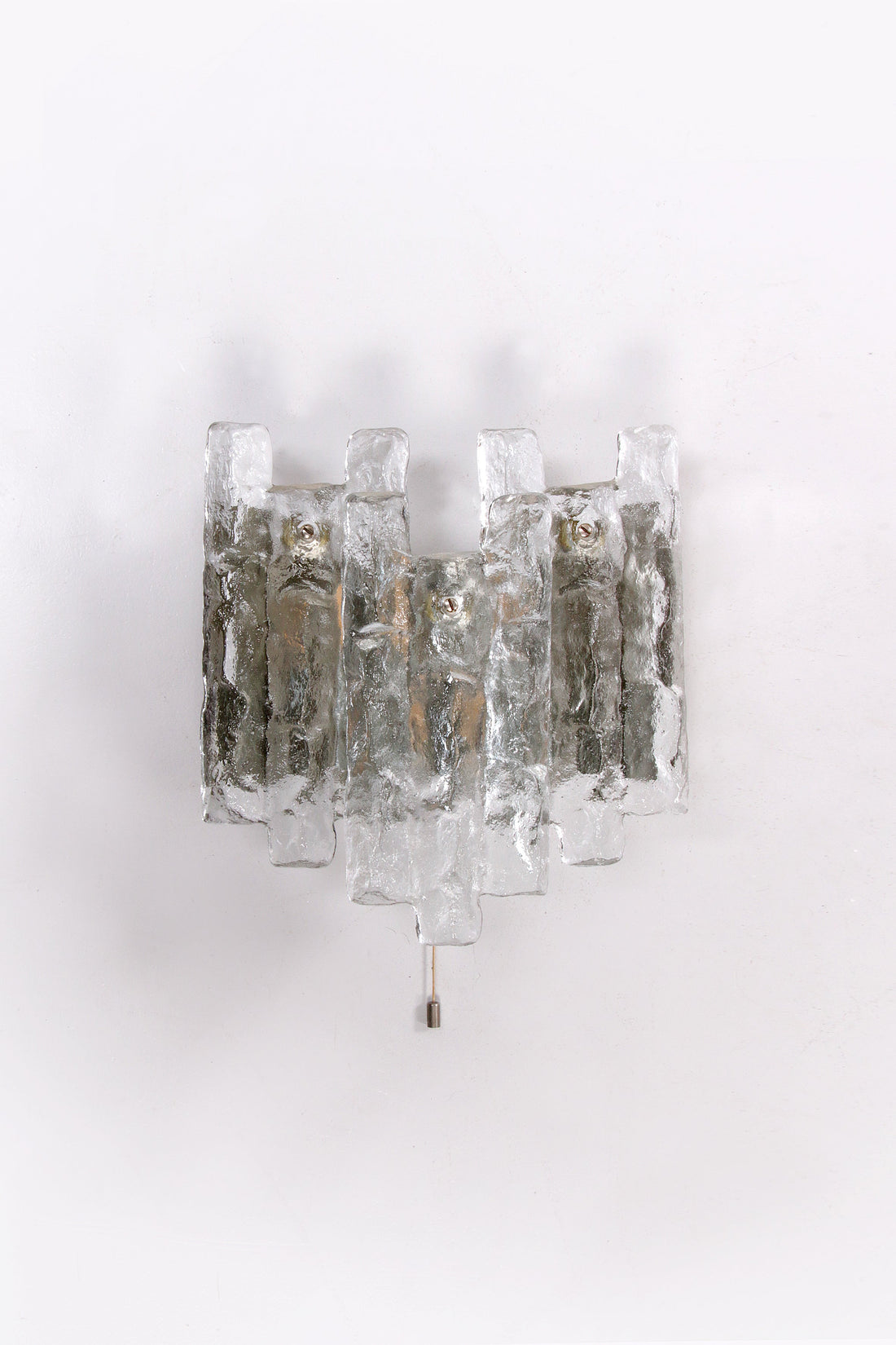 Kalmar Crystal Ice Glass Wall Lamp by J.T. Kalmar (1960, Austria) - Collectors - Net.Work