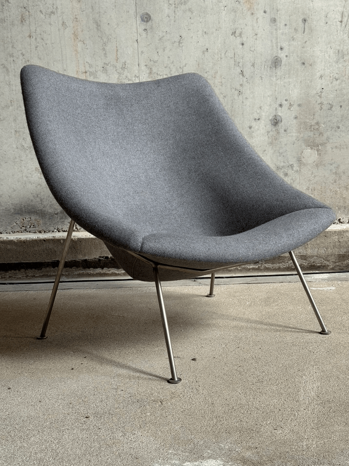 Large Oyster F157 by Pierre Paulin for Artifort Holland