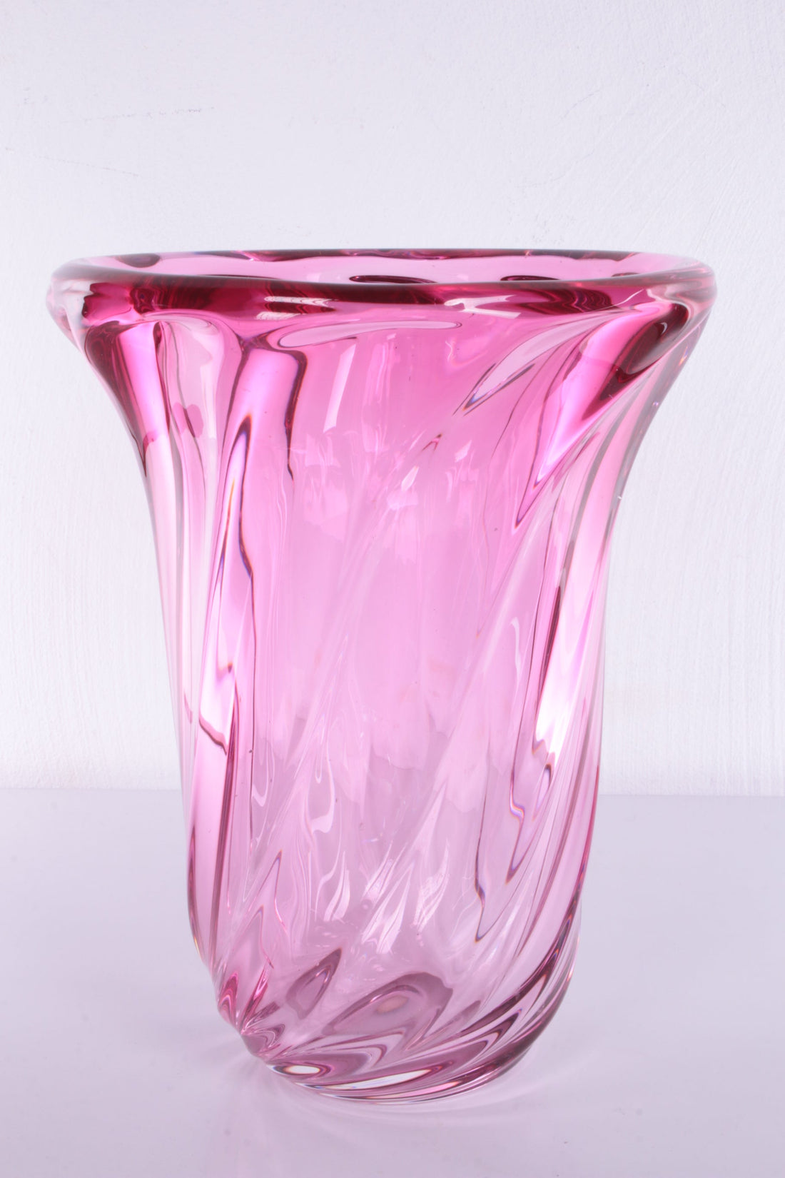 Large Vintage Val Saint Lambert Cranberry Crystal Vase – 1960s Belgian Art Glass - Collectors - Net.Work