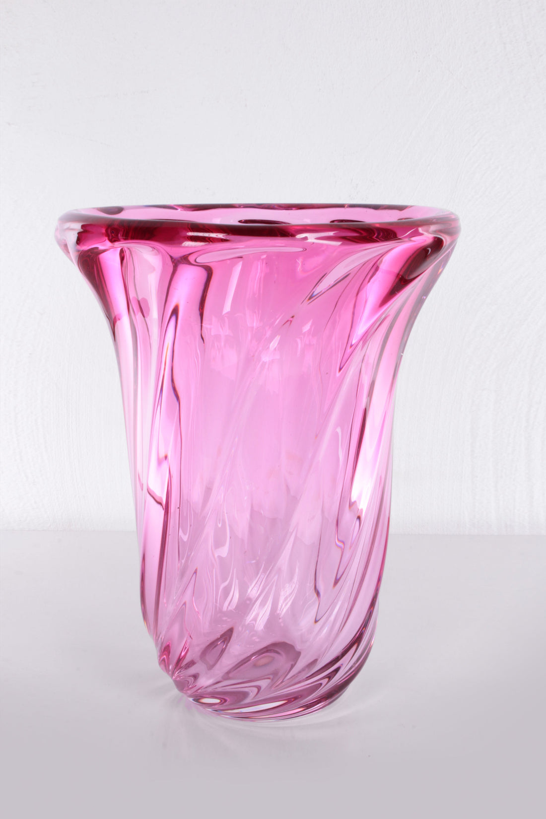Large Vintage Val Saint Lambert Cranberry Crystal Vase – 1960s Belgian Art Glass - Collectors - Net.Work