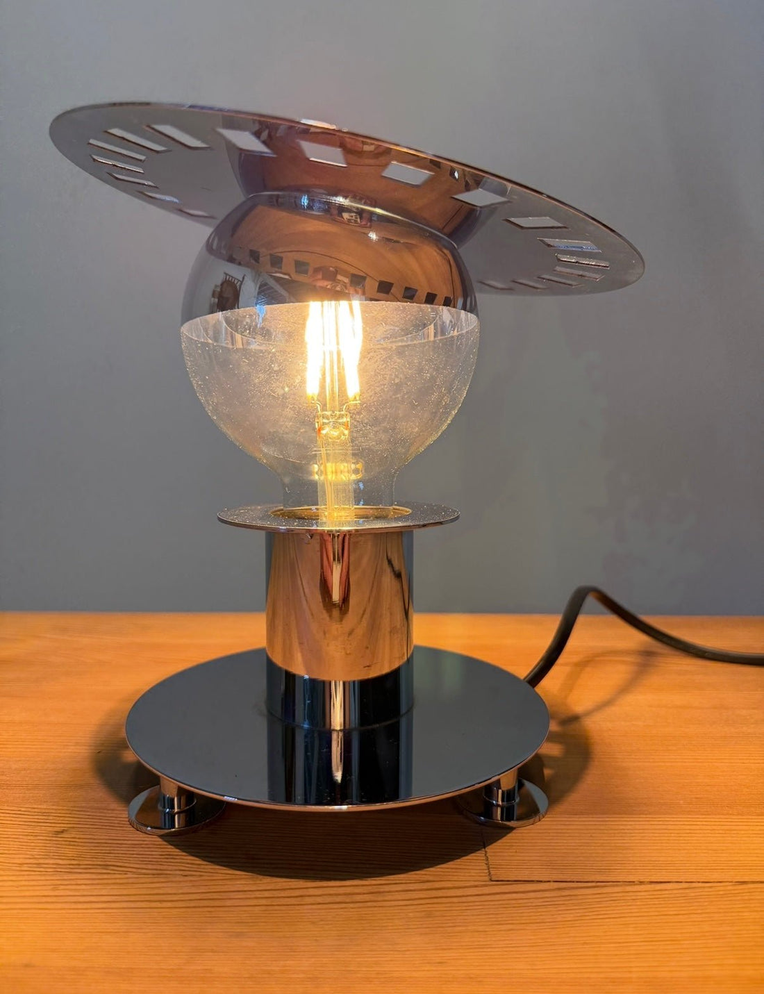 'Luna" tablelamp by George Sowden for Memphis Milano - COLLECTORS RDAM