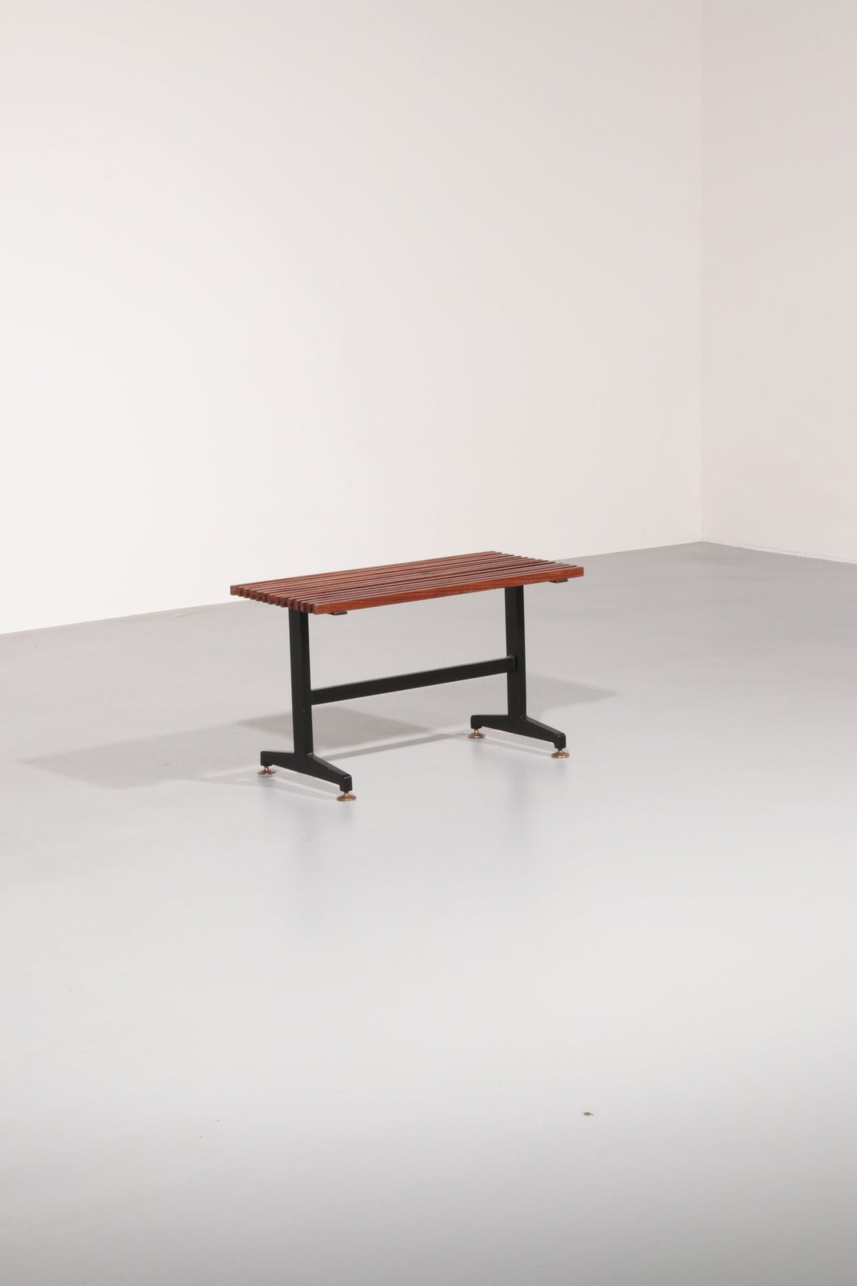 Mid-Century Italian Bench 1960s with Black Metal Frame,and Solid Teak Slats
