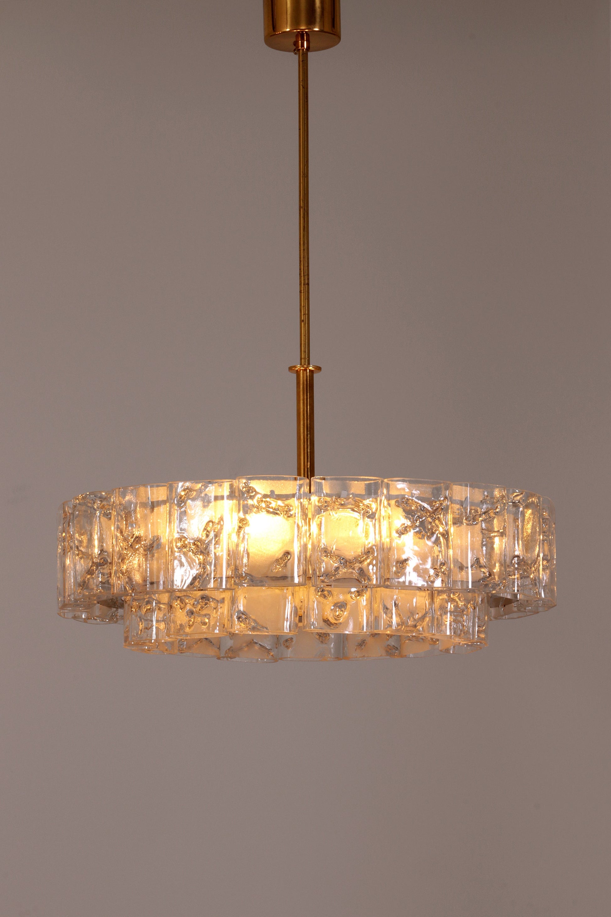 "Pair of Doria Leuchten Mid - Century Brass & Crystal Chandeliers, 1960s" - Collectors - Net.Work