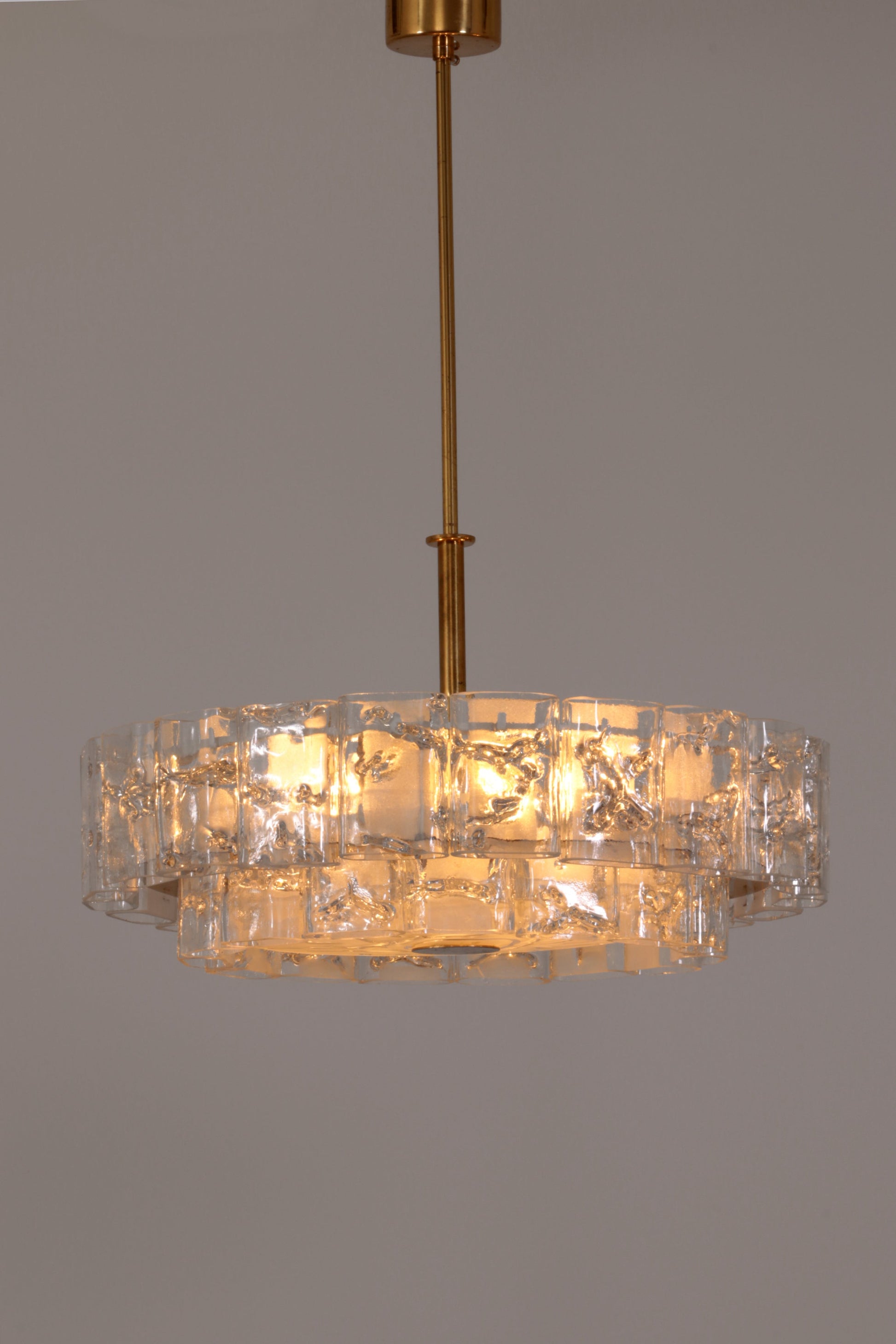 "Pair of Doria Leuchten Mid - Century Brass & Crystal Chandeliers, 1960s" - Collectors - Net.Work