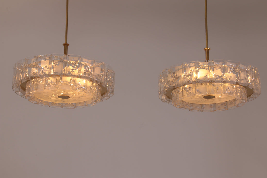 "Pair of Doria Leuchten Mid - Century Brass & Crystal Chandeliers, 1960s" - Collectors - Net.Work