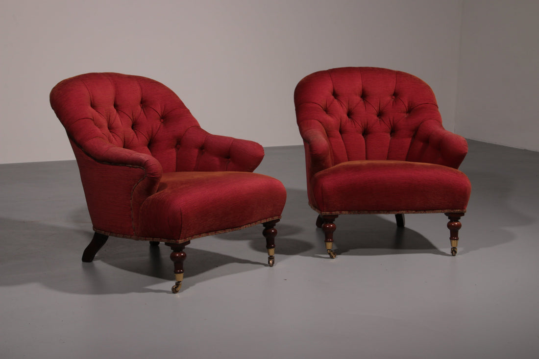 Pair of French Red fabric Button Back Armchairs - Collectors - Net.Work