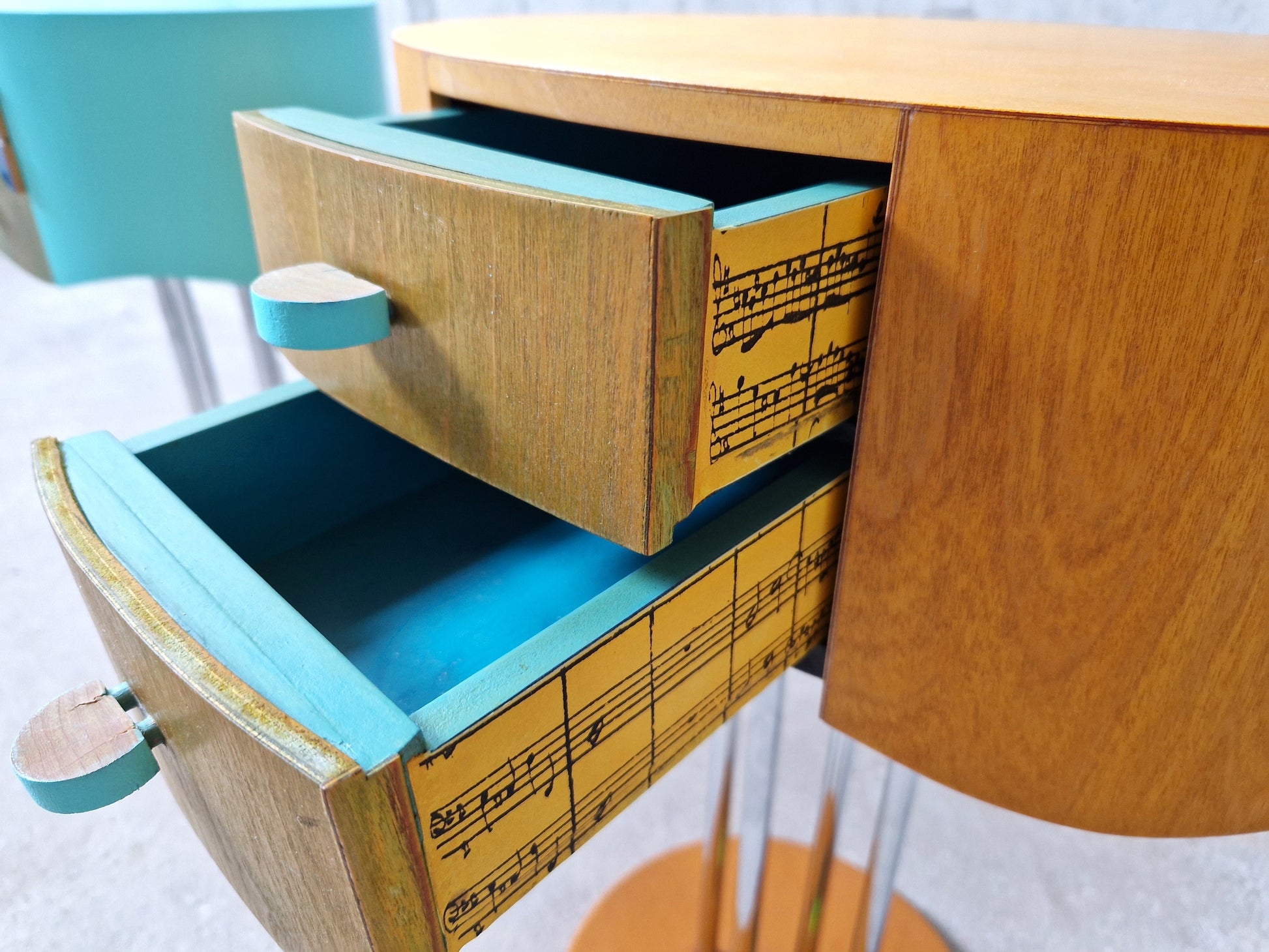 Pair of Postmodern Memphis Milano Style Side Tables, 1980s - COLLECTORS RDAM