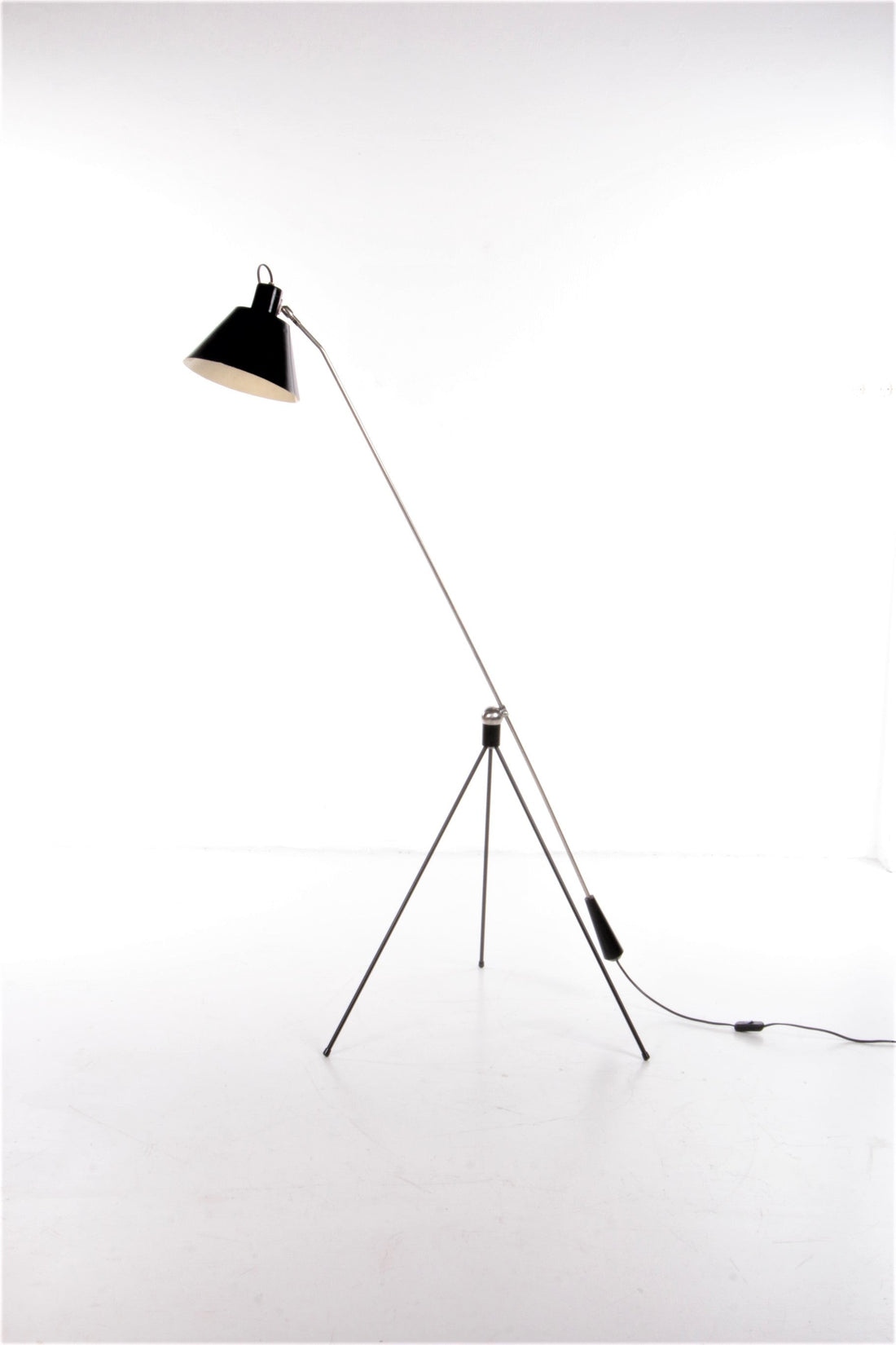 Rare Floor Lamp by Artiforte, Designed by H. Fillekes (1954 - 1958) - Collectors - Net.Work