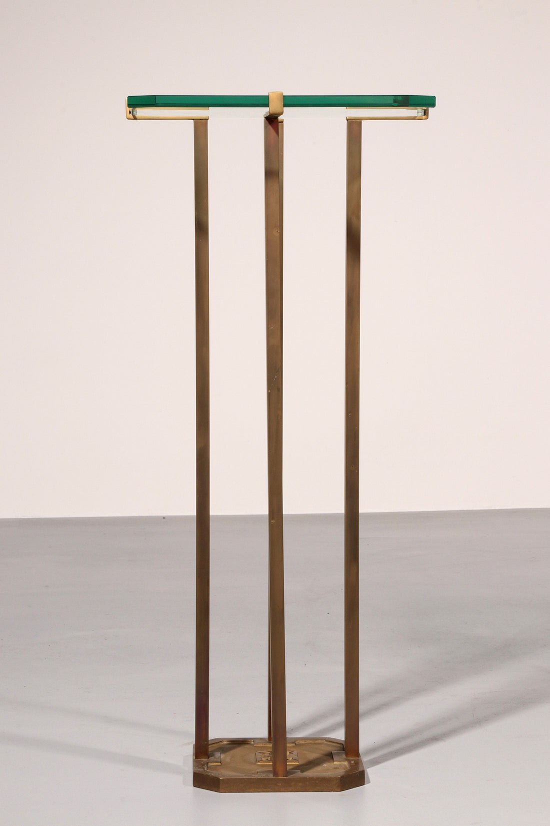 Rare Peter Ghyczy T18 Side Tables, 1970s Design 73 cm high - Collectors - Net.Work