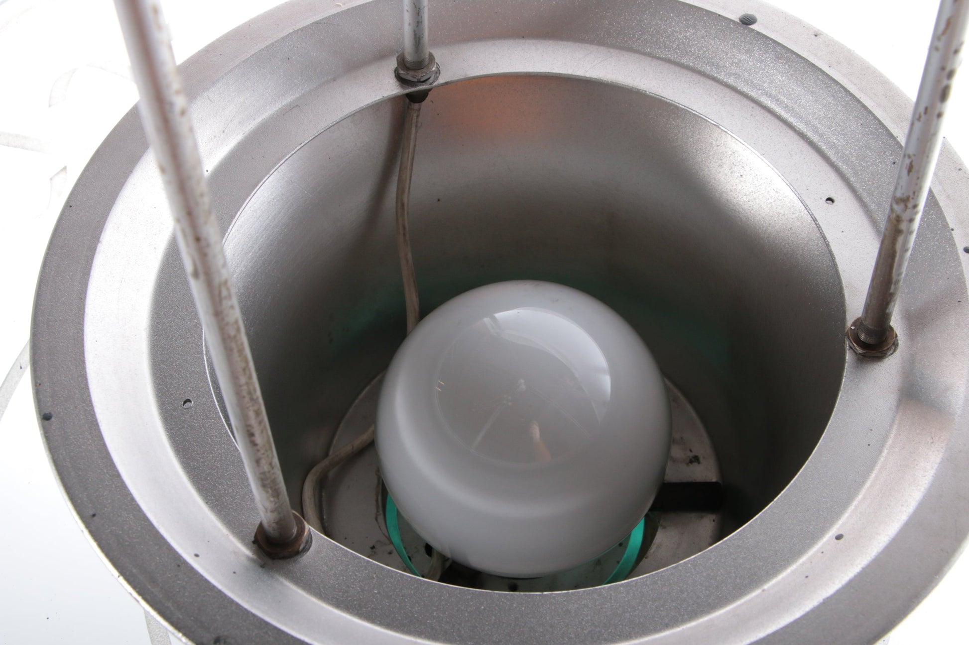 Rare Set of Art Deco Hanging Lamps from a Historic London Hotel - Collectors - Net.Work