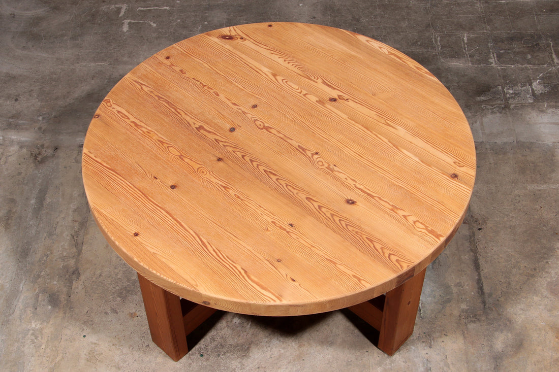 Round Pine Coffee Table Scandinavia 1970 - Collectors - Net.Work