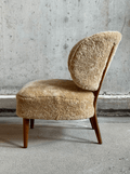 Scandinavian mid century design lounge chair in sheepskin - Collectors - Net.Work