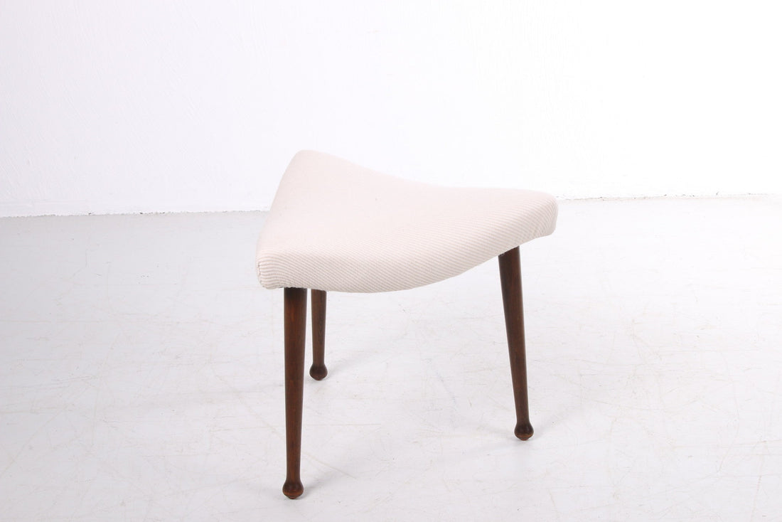 Scandinavian Teak Wood Footstool - Vintage 1960s Design - Collectors - Net.Work