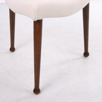 Skandinavischer Hocker aus Teakholz – Vintage-Design aus den 1960er Jahren