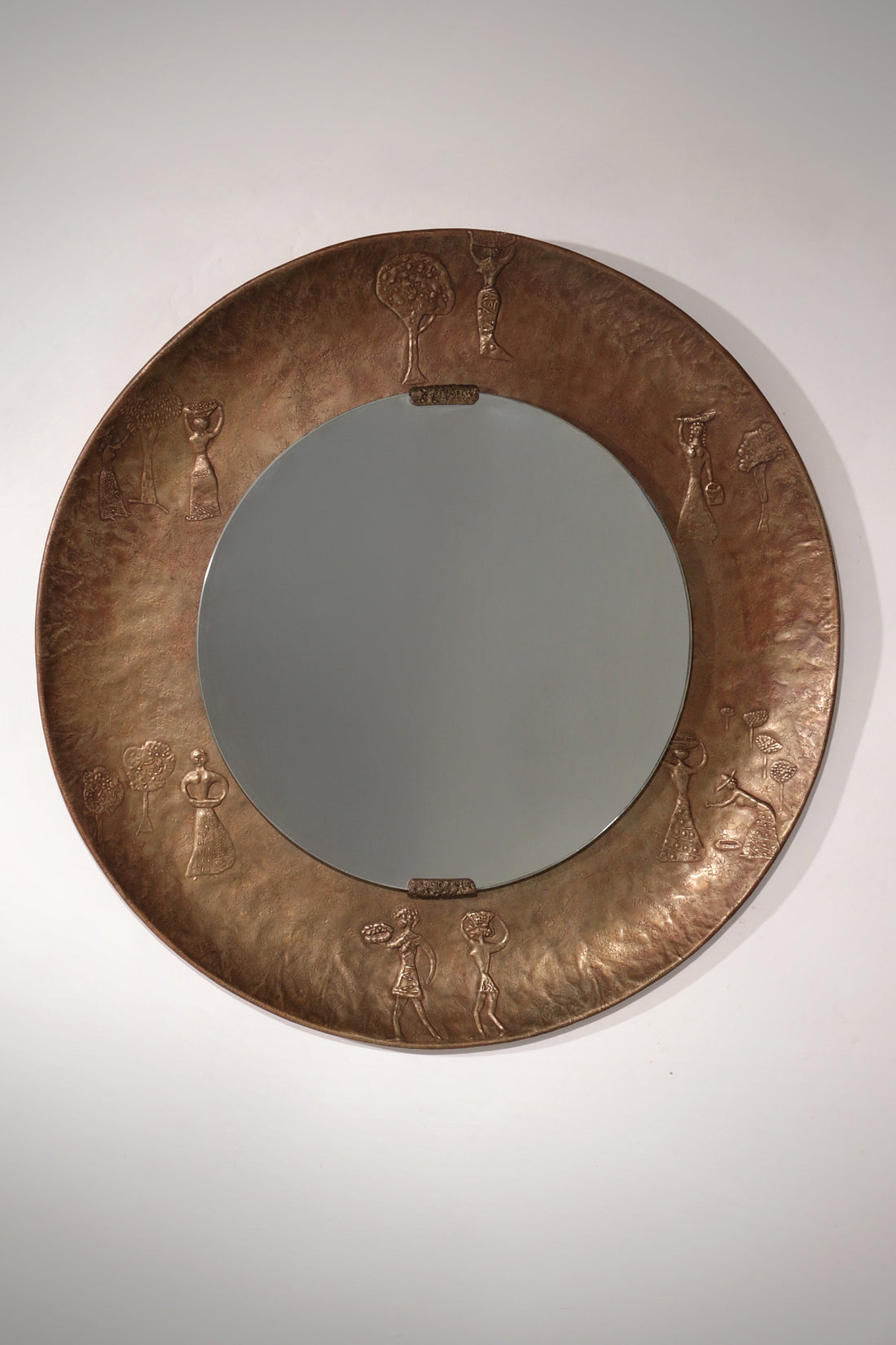 Sculptural Hammered Copper Mirror Attributed to Angelo Bragalini" - Collectors - Net.Work