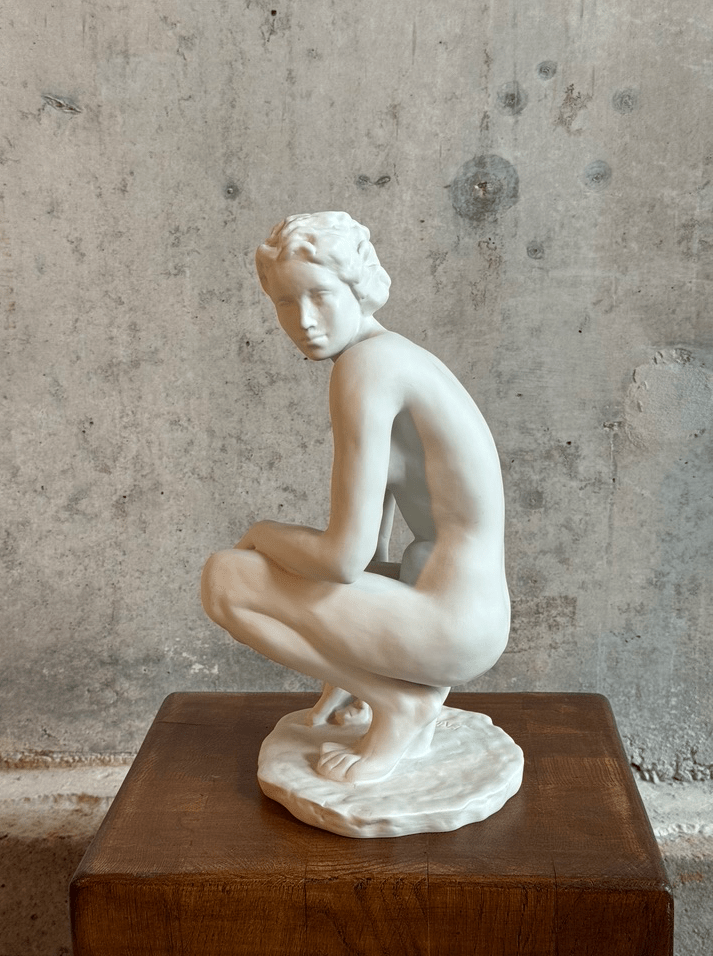 Sculpture "the kneeling one" by Fritz Klimsch, Rosenthal Germany - Collectors - Net.Work
