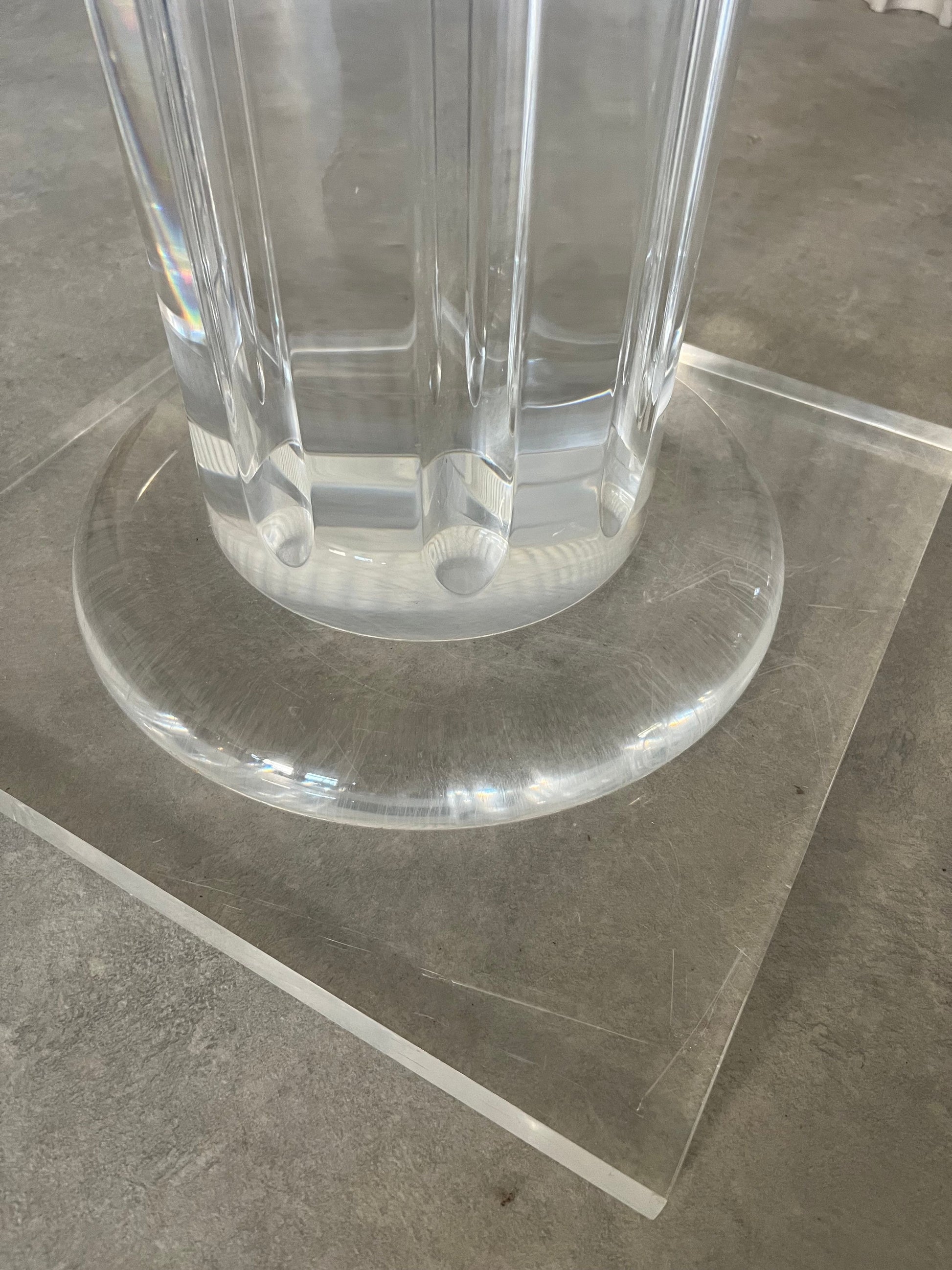 Set of 2 pop art columns by Fabianart Roma - Collectors - Net.Work