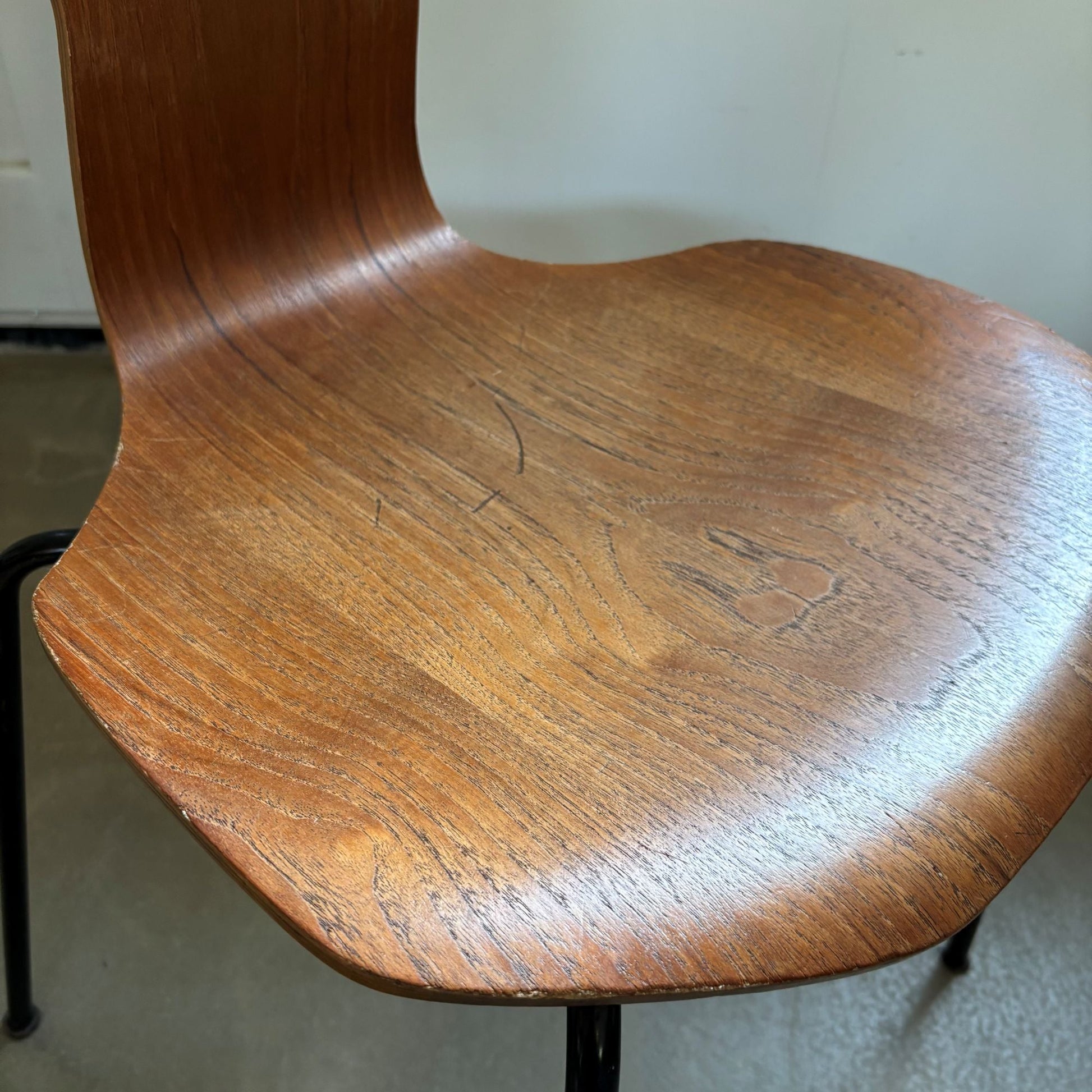 Set of 5 ‘Hammer’ chairs, design Arne Jacobsen for Fritz Hansen, Denmark, 1969 - Collectors - Net.Work