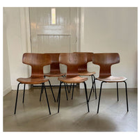 Set of 5 ‘Hammer’ chairs, design Arne Jacobsen for Fritz Hansen, Denmark, 1969