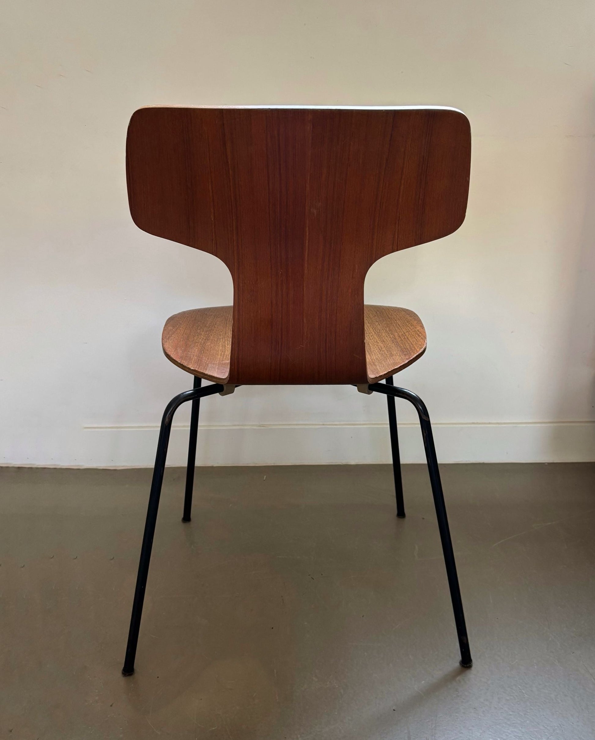 Set of 5 ‘Hammer’ chairs, design Arne Jacobsen for Fritz Hansen, Denmark, 1969 - Collectors - Net.Work