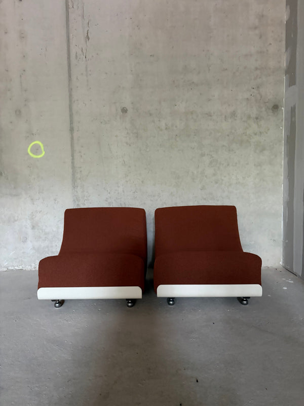 Set of Orbis lounge chairs 70’s