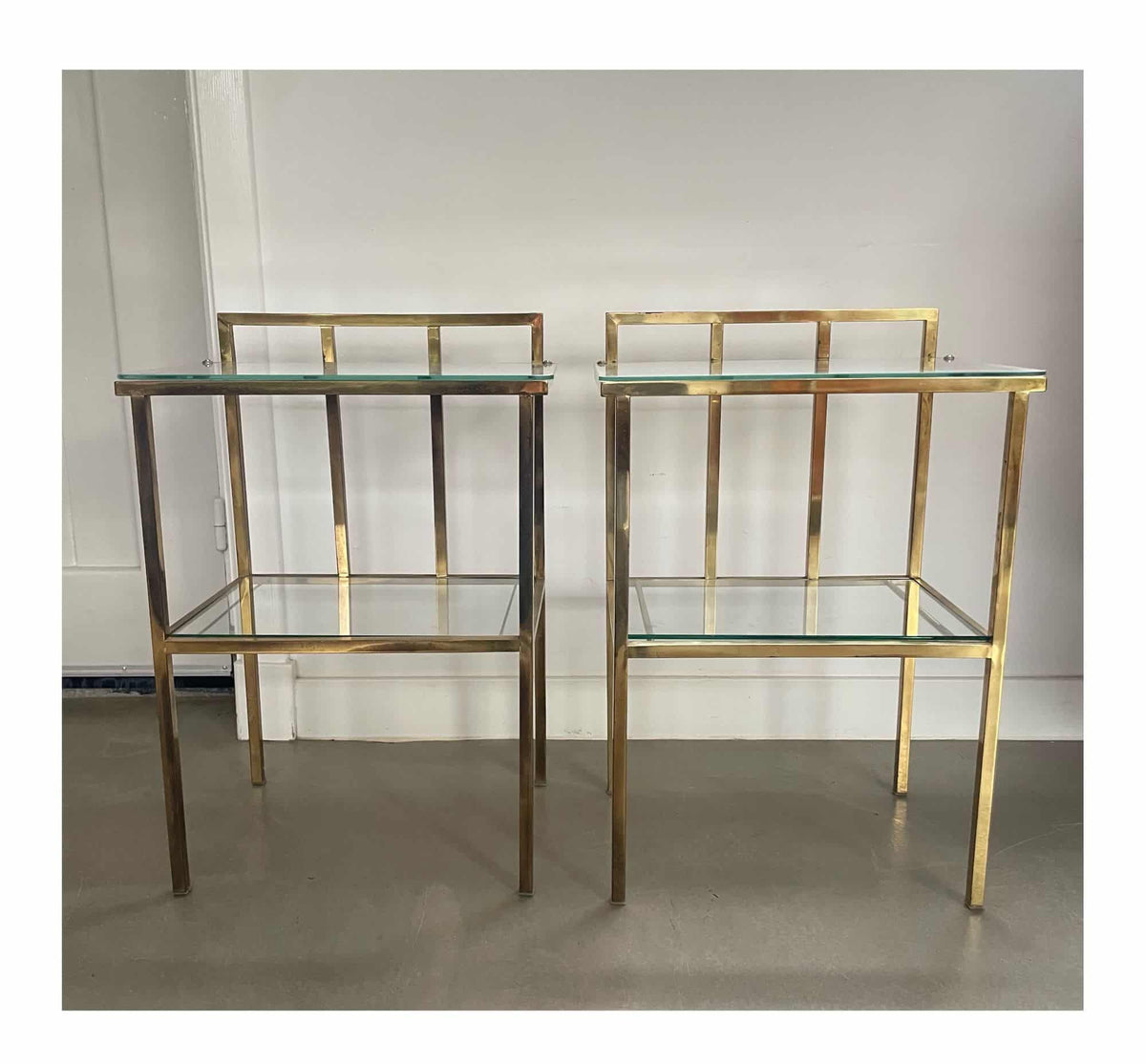 Set aus zwei Beistelltischen aus der Mitte des Jahrhunderts, Marc Duplantier (zugewiesen), Frankreich
