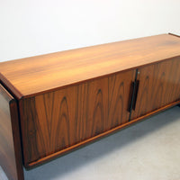 Sideboard mit Rolltüren von Dyrlund - Dänemark 1960