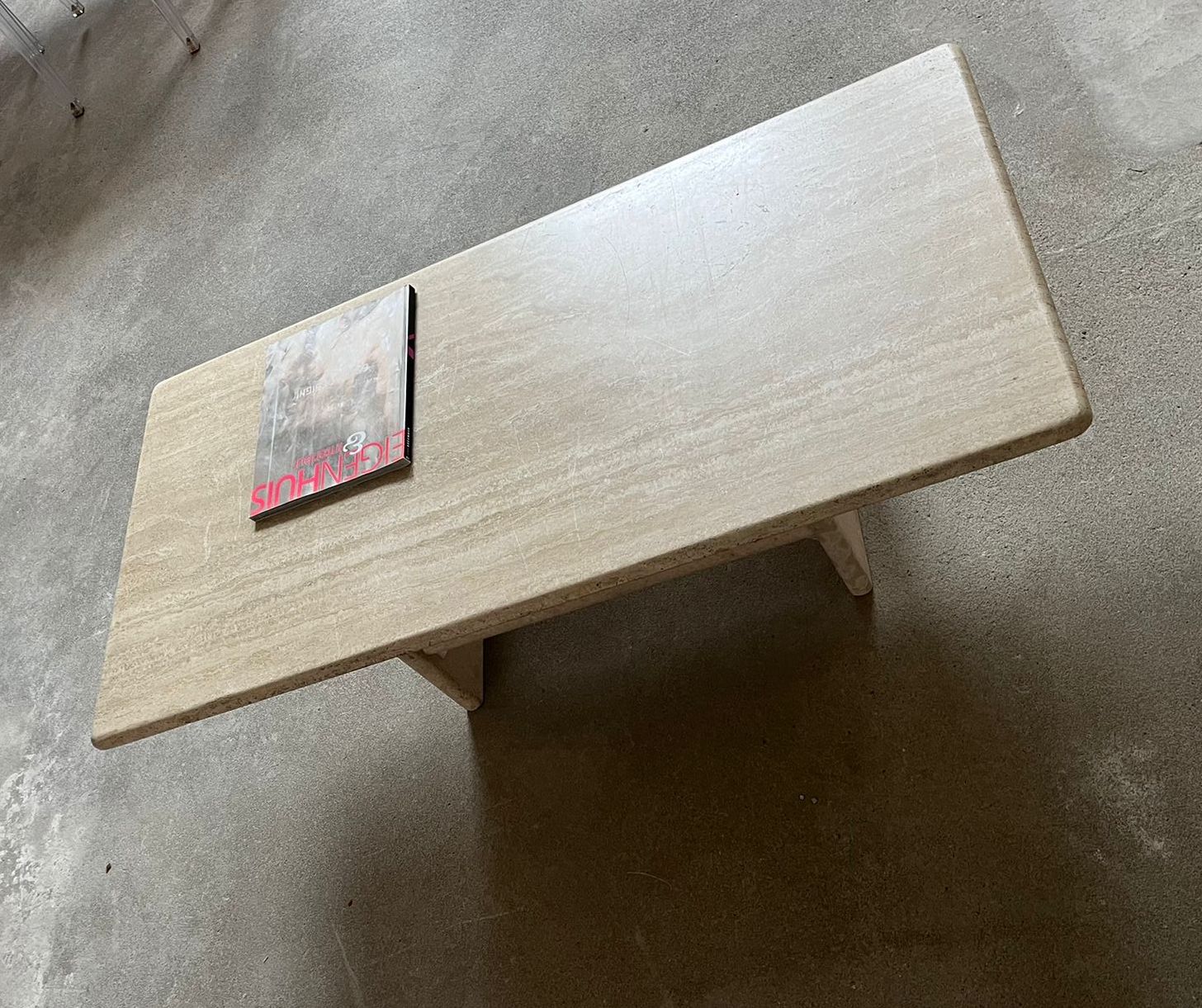 Stunning Travertine Coffee Table (120x60 cm) - COLLECTORS RDAM