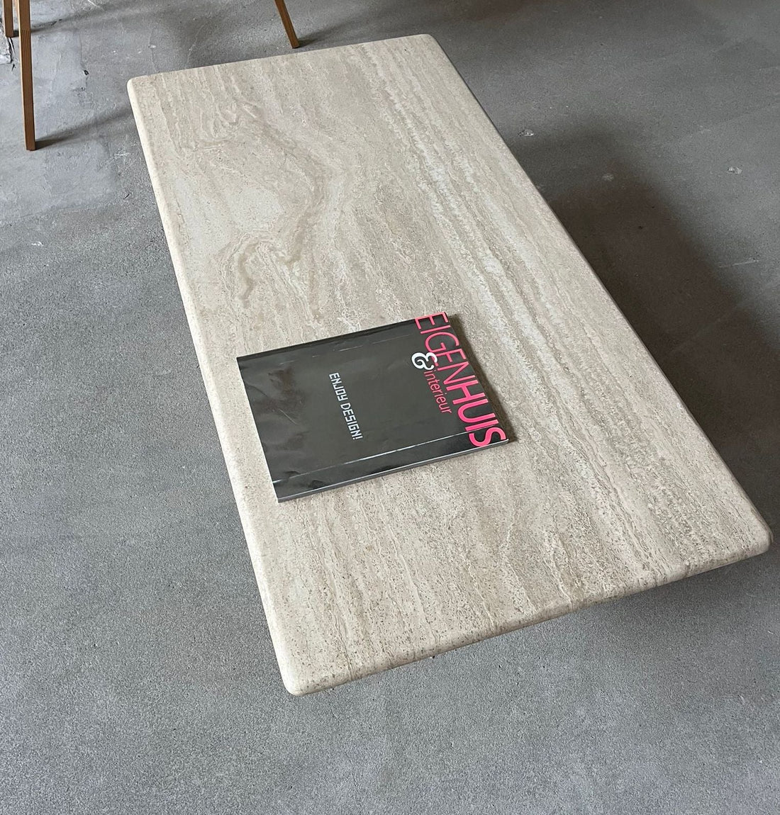 Stunning Travertine Coffee Table (120x60 cm) - COLLECTORS RDAM
