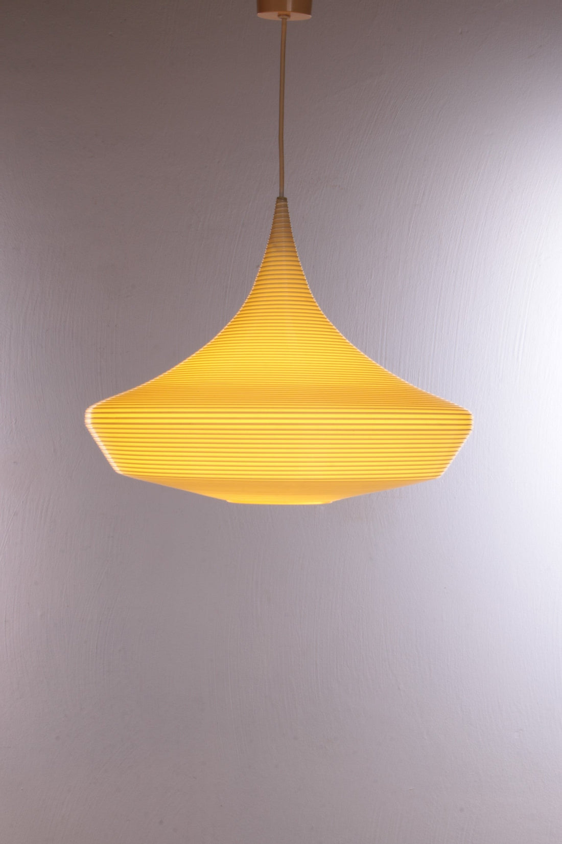 Stunning Vintage Rotaflex Pendant Lamp by Yasha Heifetz from the 1960s - Collectors - Net.Work