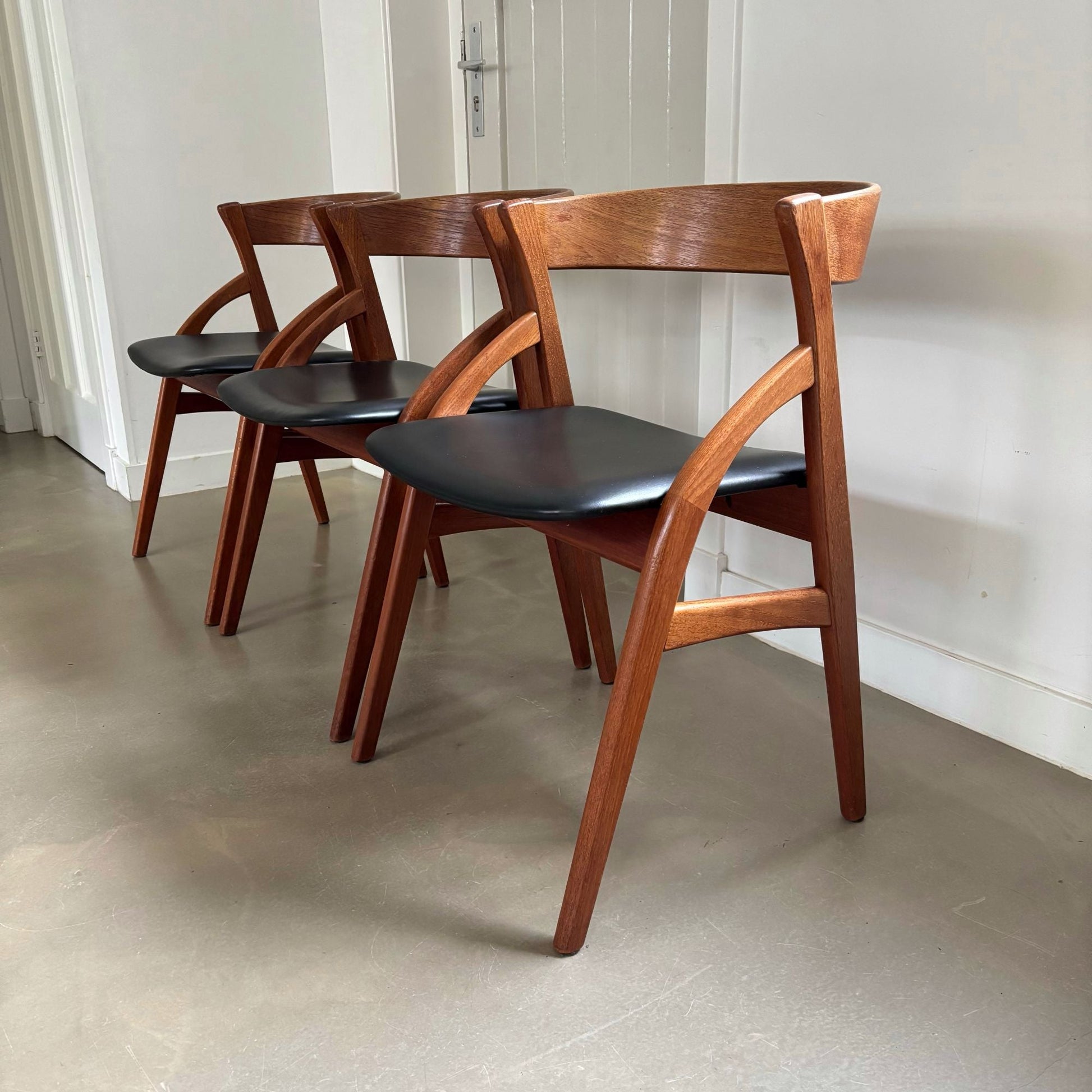 Teak dining chair, Dyrlund a/s Smith Furniture, Denmark, 1960s - Collectors - Net.Work