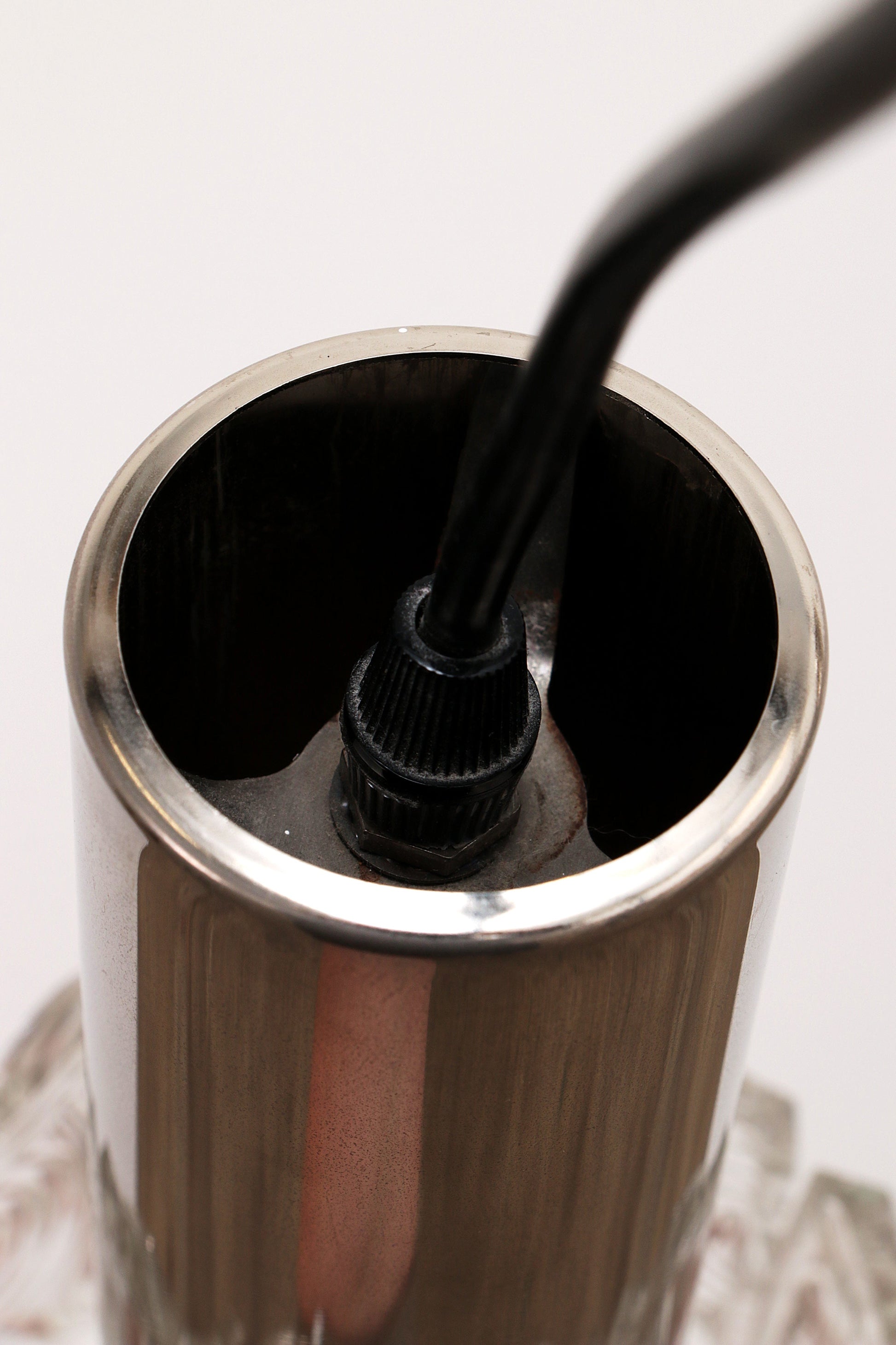 Vintage Cascade Chandelier with 5 Lights, Hollywood Regency Design - Collectors - Net.Work