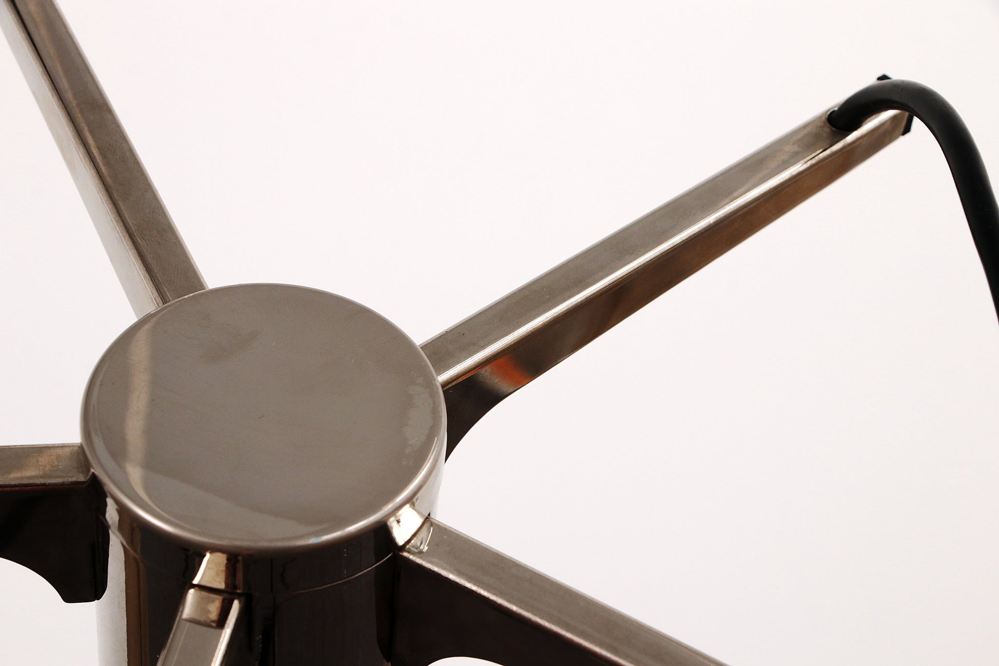 Vintage Cascade Chandelier with 5 Lights, Hollywood Regency Design - Collectors - Net.Work