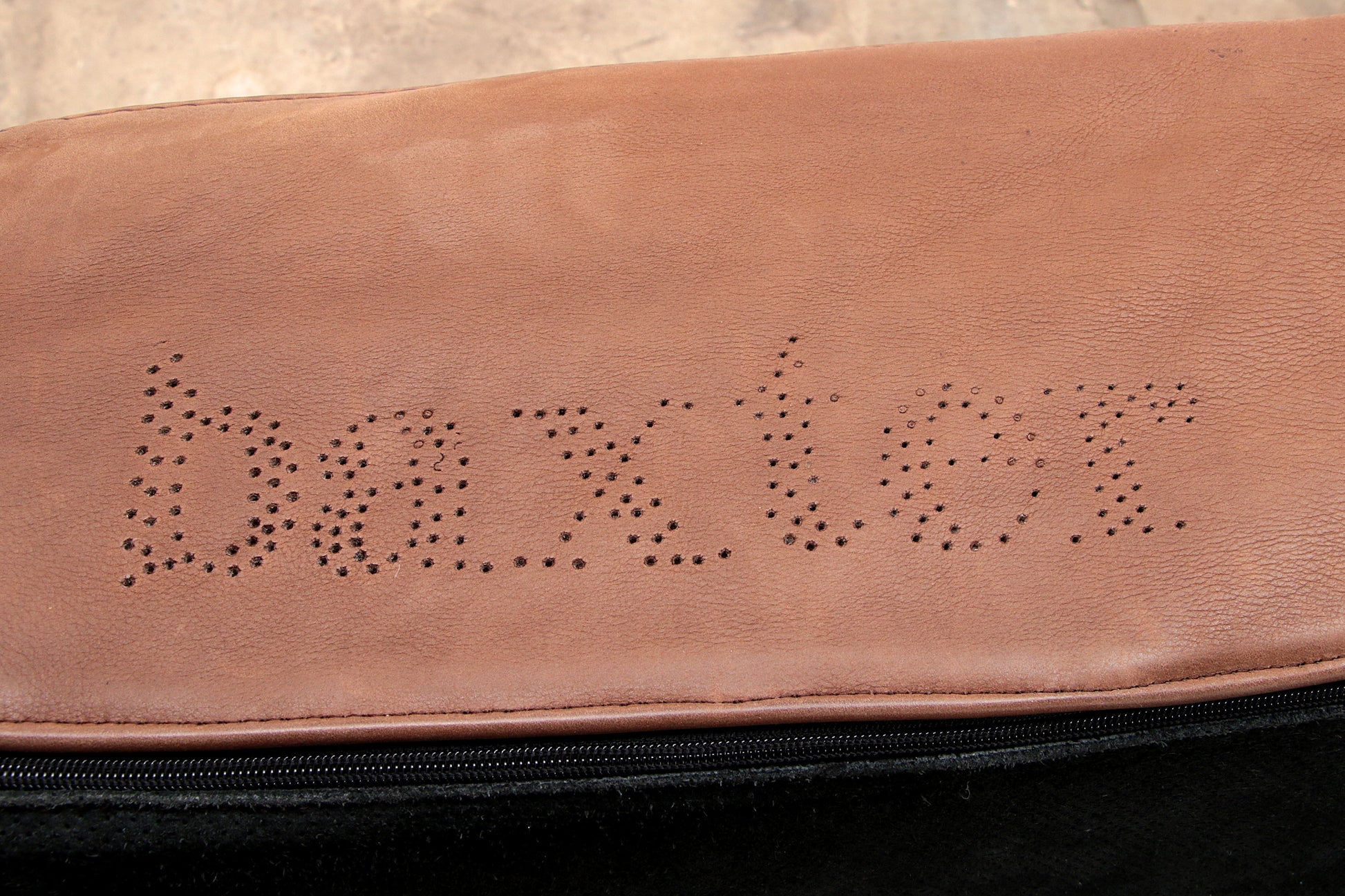 Vintage Cognac Leather Sofa Boedapest by Paola Navone for Baxter - Collectors - Net.Work