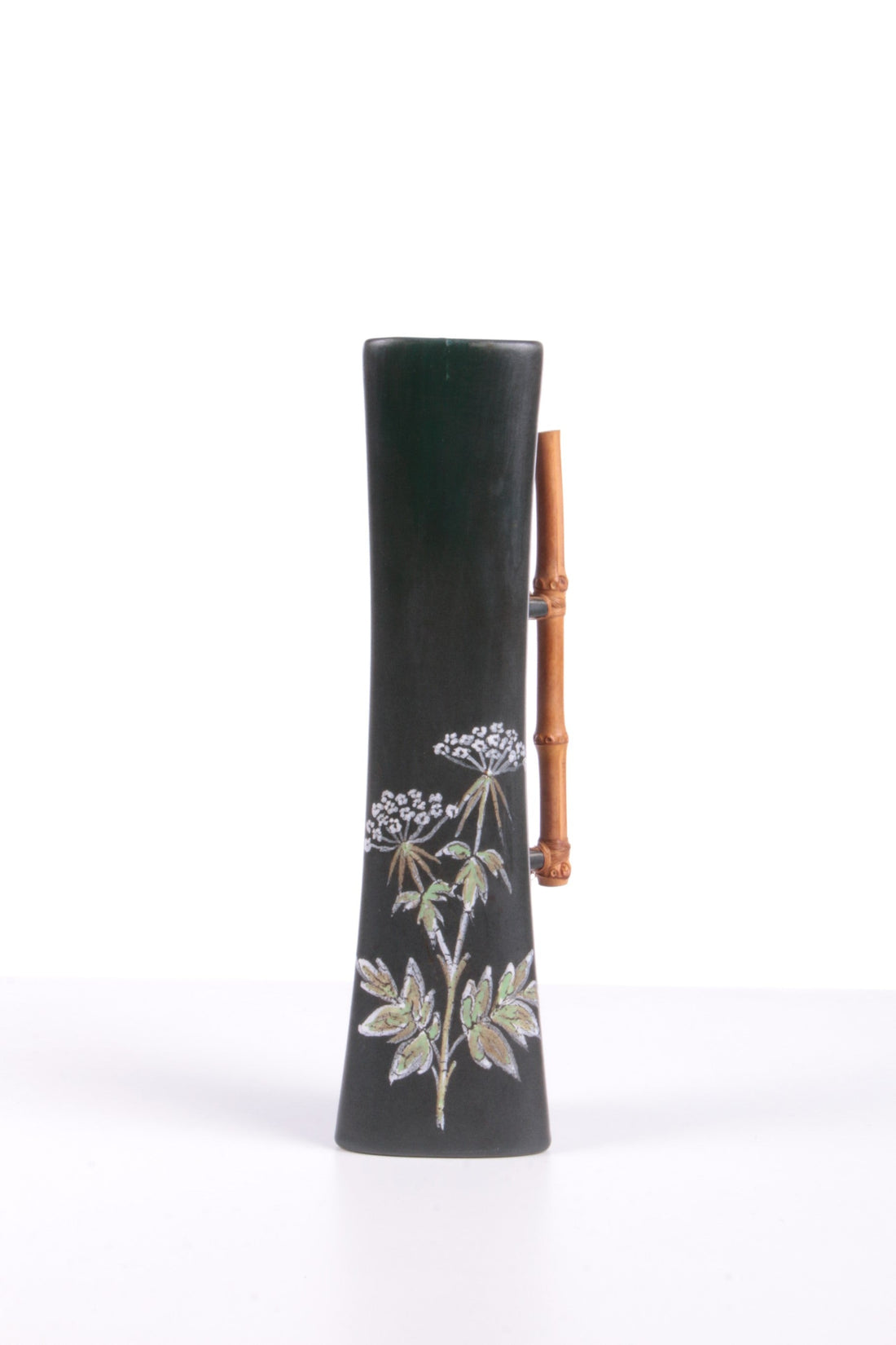 Vintage Ravnild Ceramic Vase With Bamboo Handle | Mid century, Denmark - Collectors - Net.Work