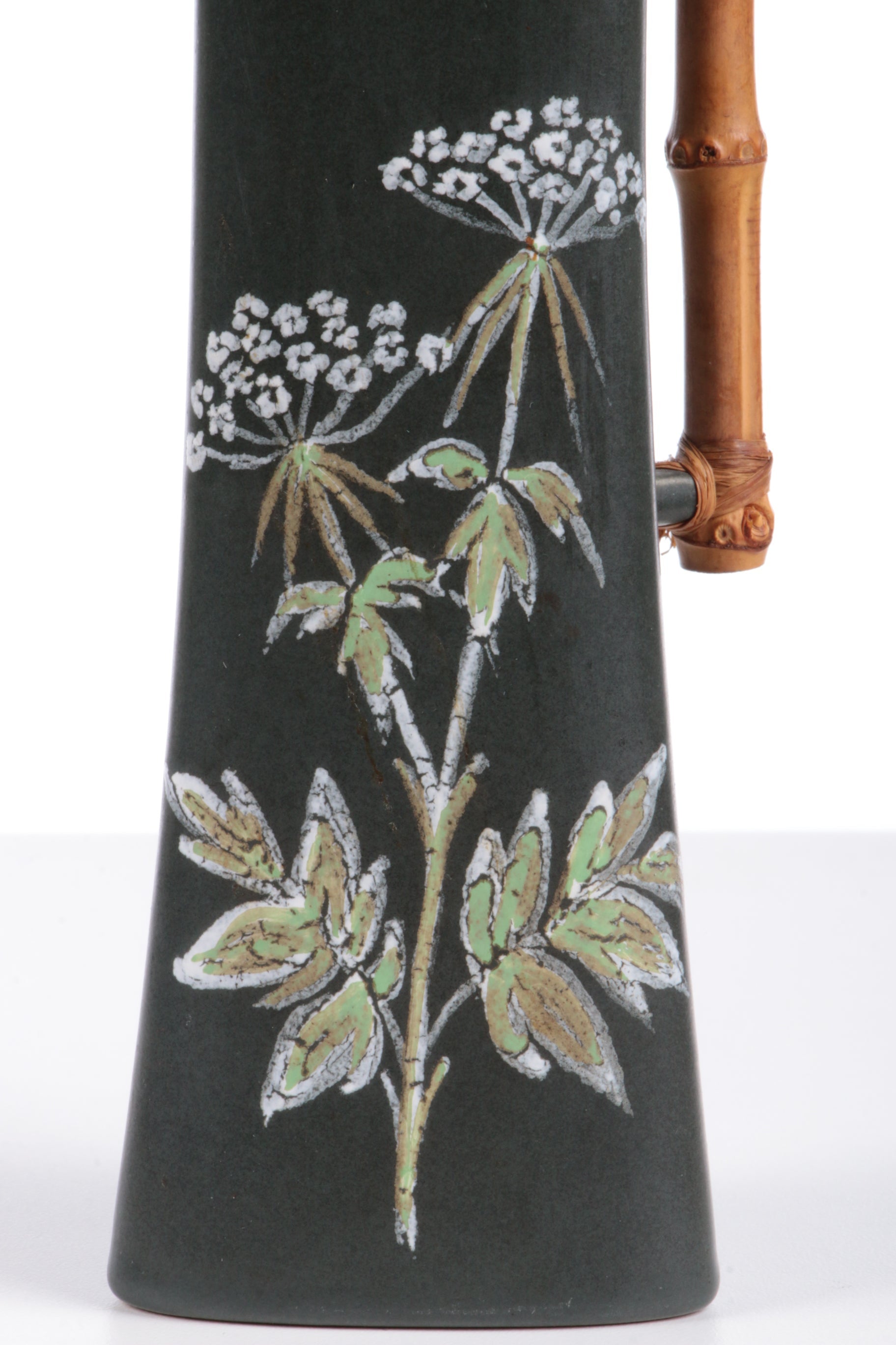 Vintage Ravnild Ceramic Vase With Bamboo Handle | Mid century, Denmark - Collectors - Net.Work
