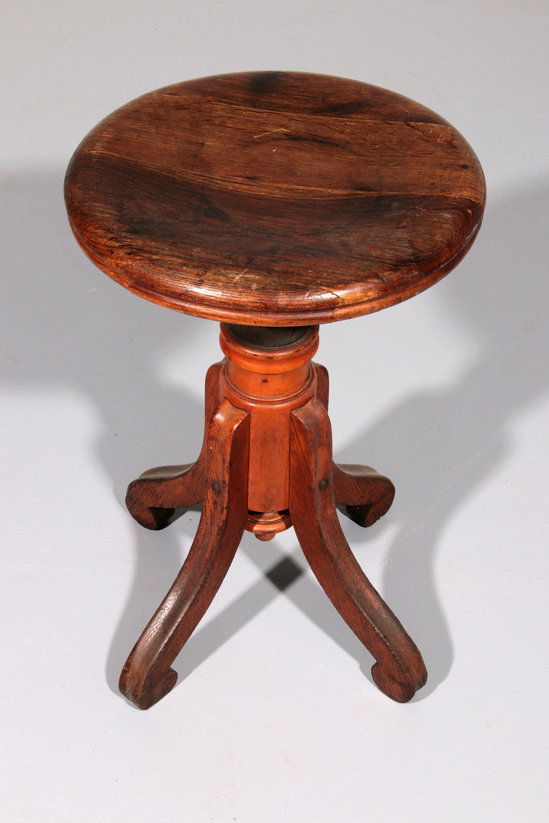 Vintage Scandinavian Piano Stool from 1900 in Solid Beech Wood - Collectors - Net.Work